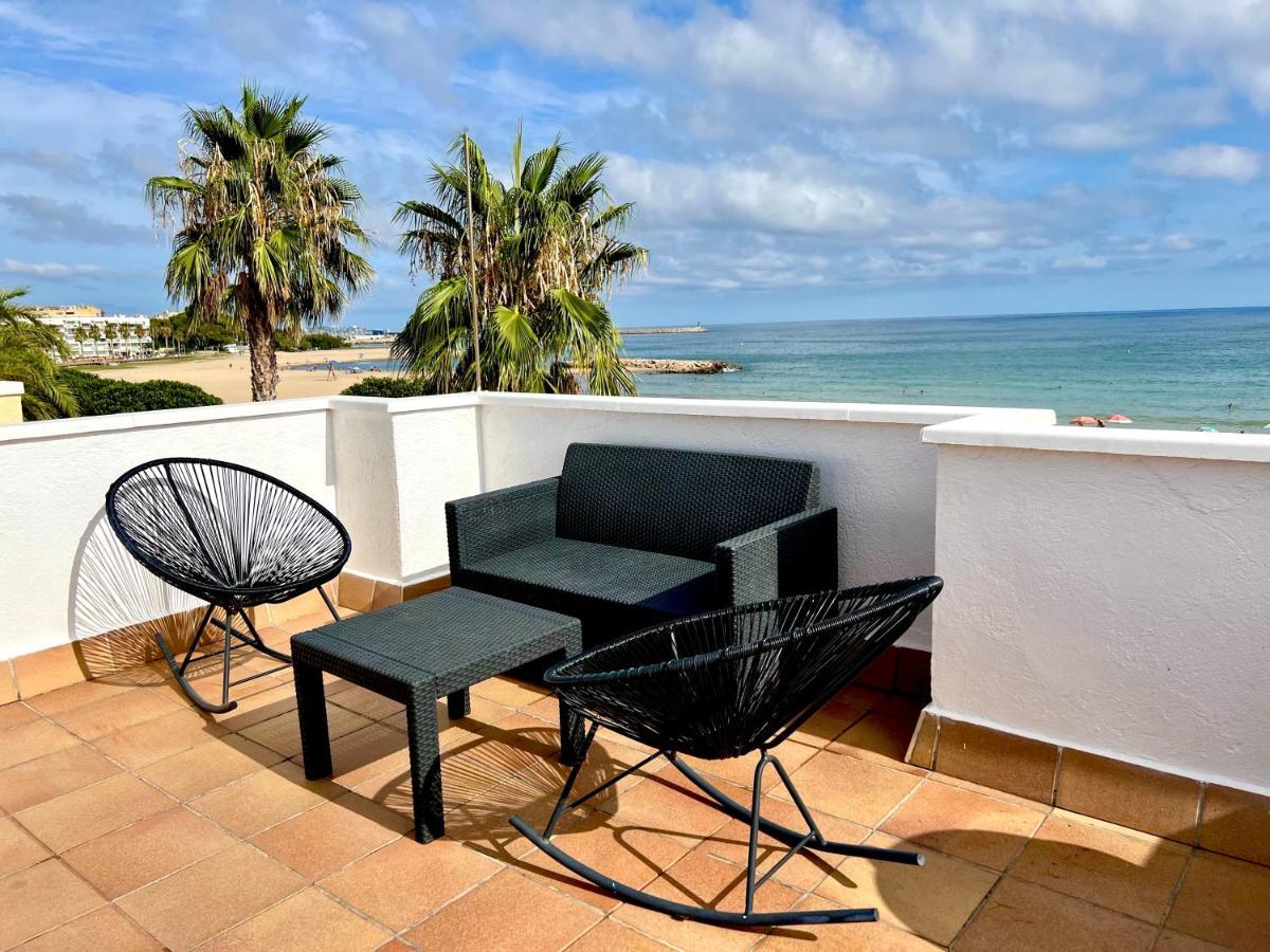Casa Comoda Delante De La Playa Con Vista Al Mar กัมบริลส์ ภายนอก รูปภาพ